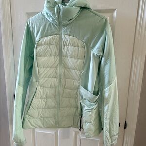 Lululemon Athletica Delicate Mint Color Jacket - size 12 - NWT!!! Sold out***